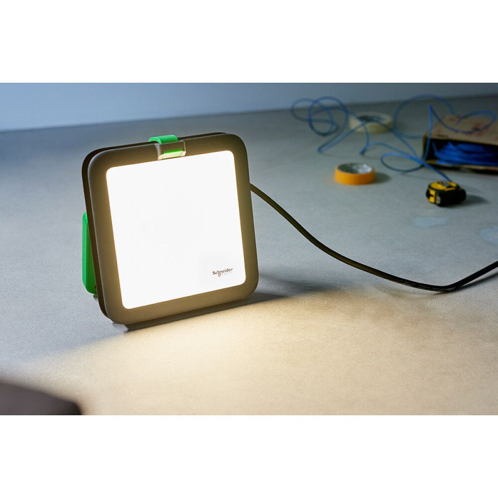 ARBEIDSLAMPE SCHNEIDER ELECTRIC THORSMAN LED 55W