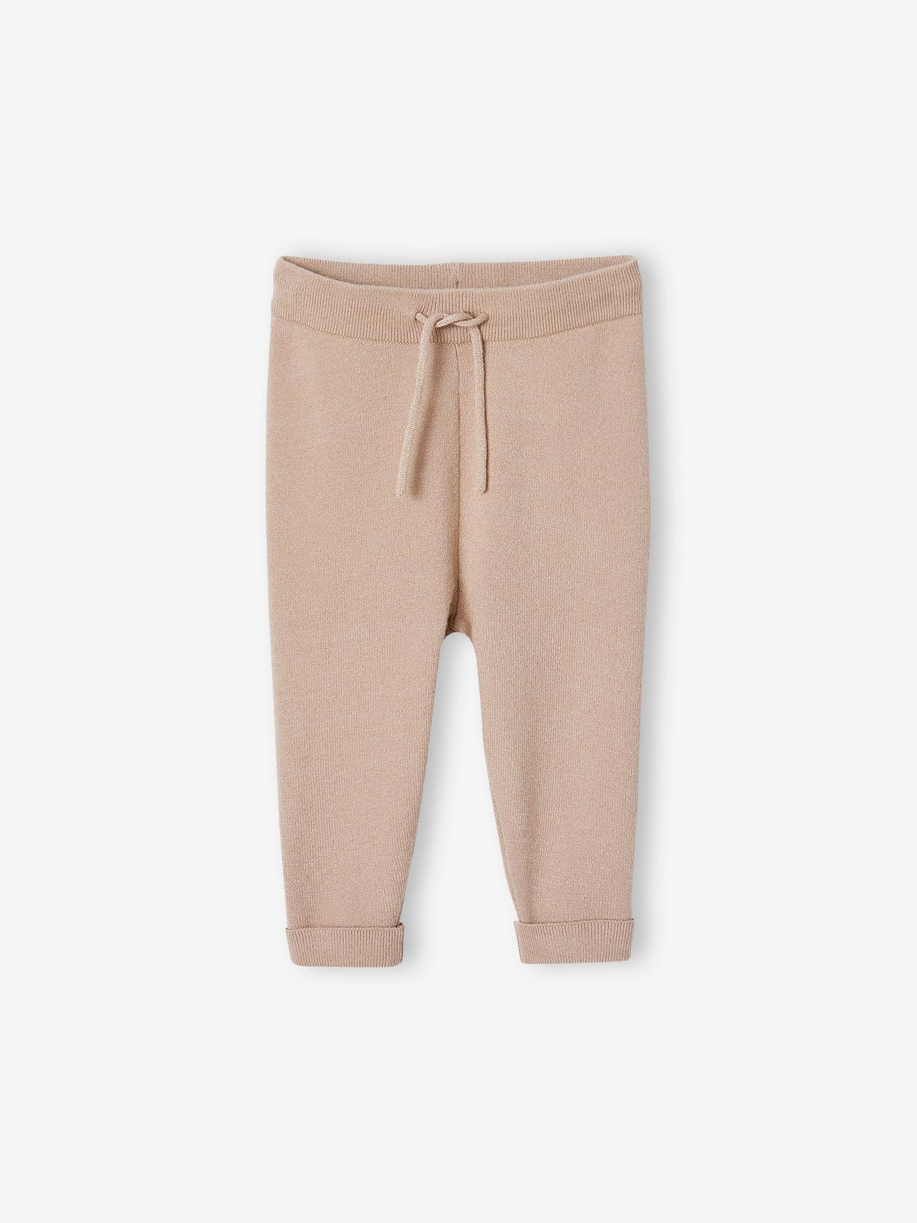 Conjunto de bebê: suéter de tricô cor cappuccino + calça