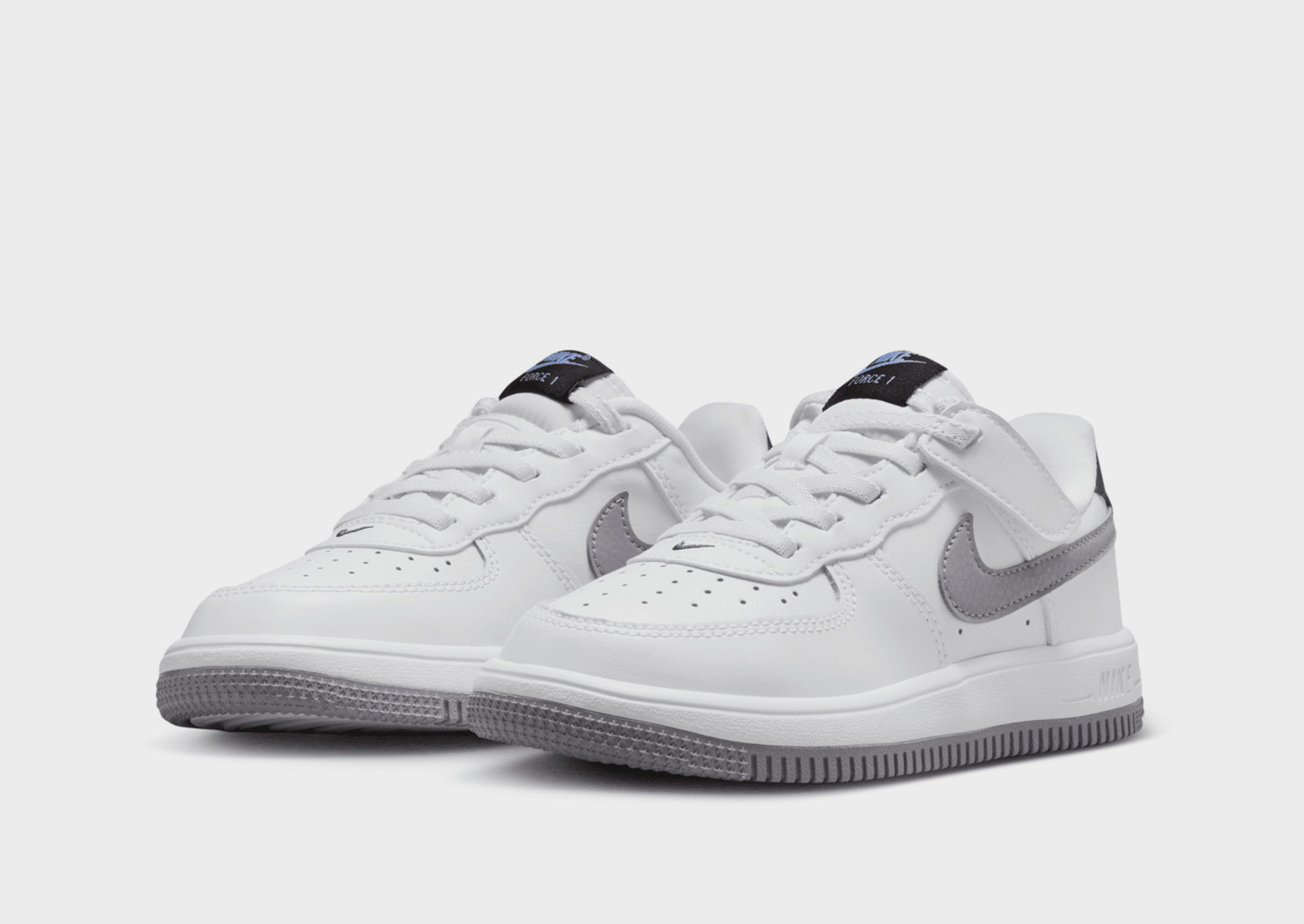 Nike AIR FORCE 1 '07 LV8