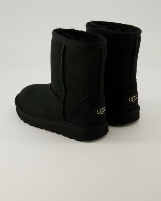 UGG Classic 2 Winterstiefel in Schwarz