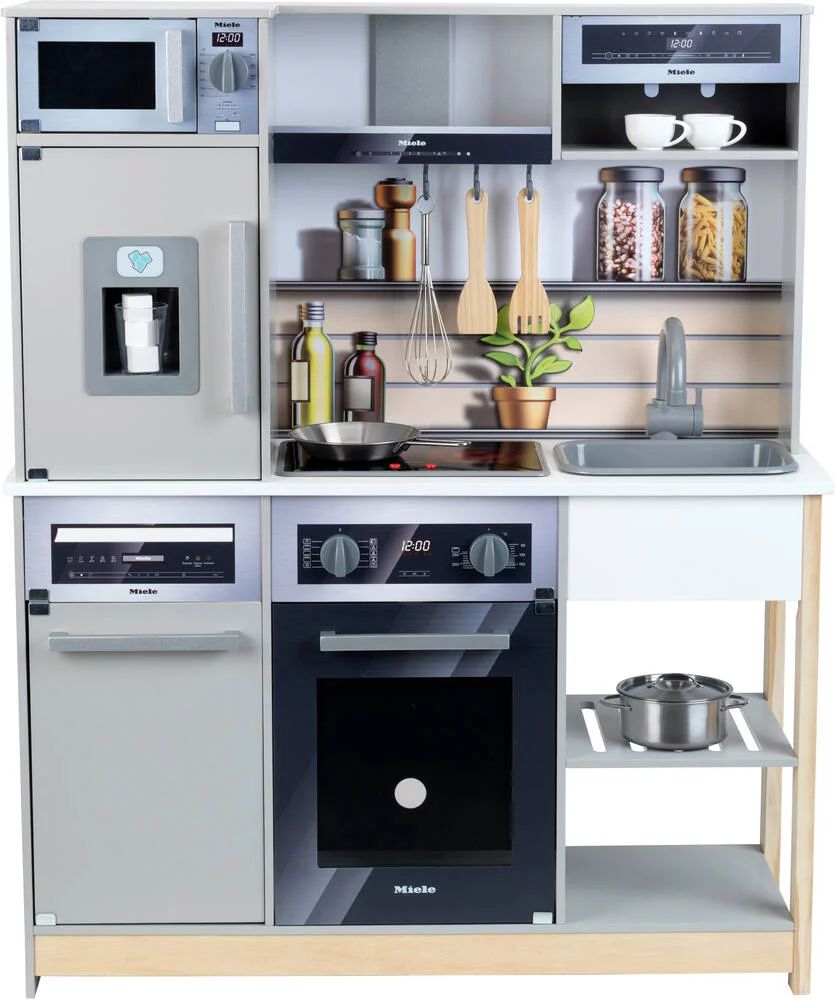 MIELE - CUISINE FAMILY, SUPER-MODÈLE EN BOIS
