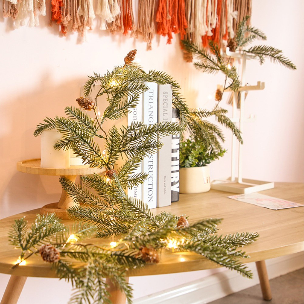 (2m) 20 LED's Weihnachts Deko Lichterkette Tannenzweig Winter Beleuchtung (Batteriebetrieben) - Warmweiss