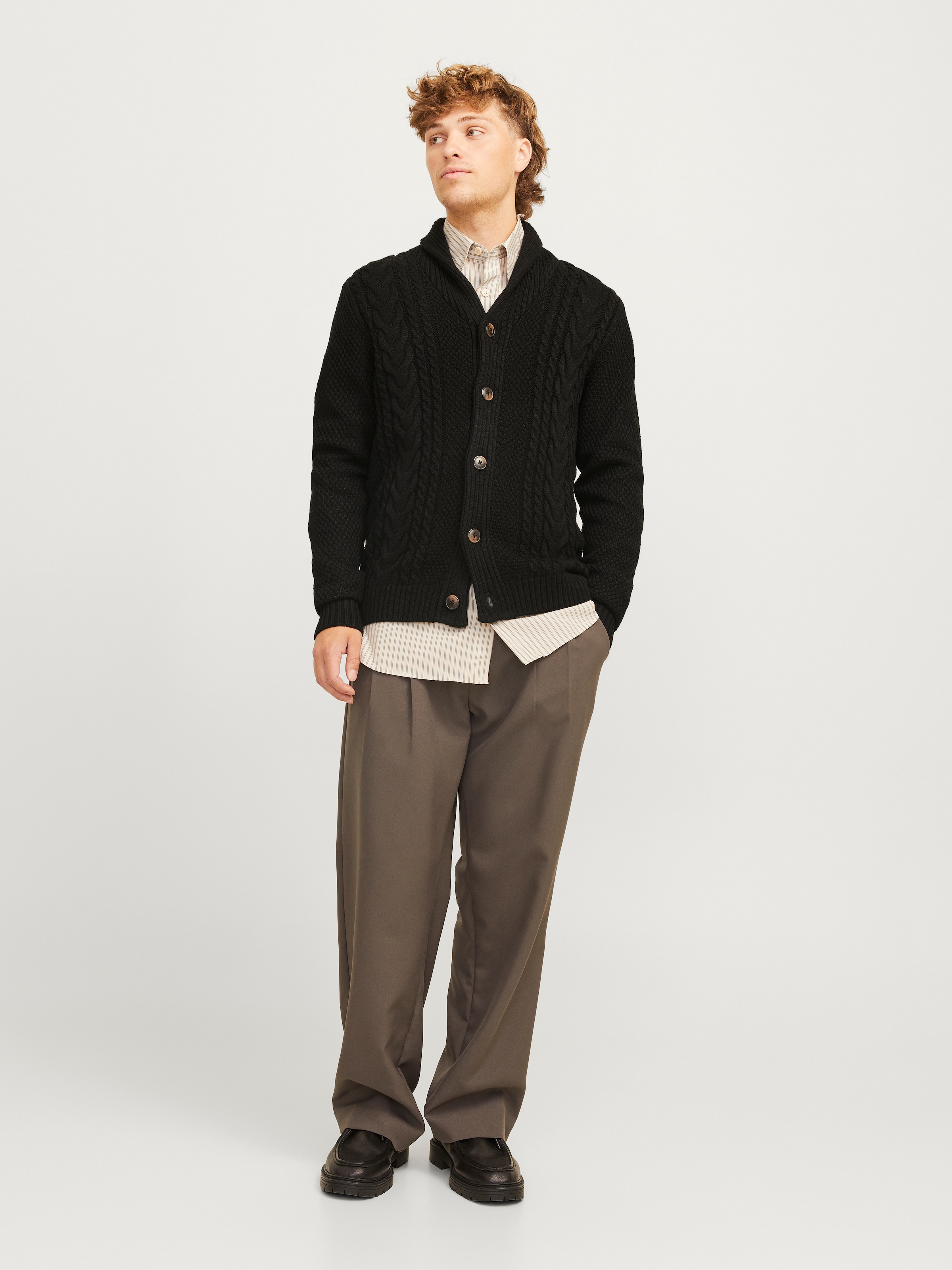 Jack & Jones Strickjacke »JJCRAIG KNIT SHAWL NECK AW24« mit Schalkragen und Zopfmuster
