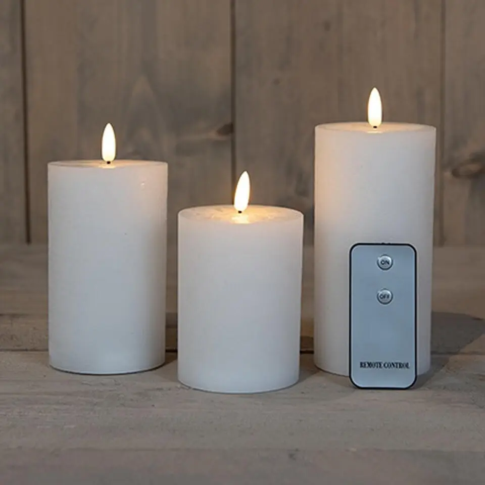 Anna's Collection LED Stompkaarsen met afstandsbediening - 3x - wit