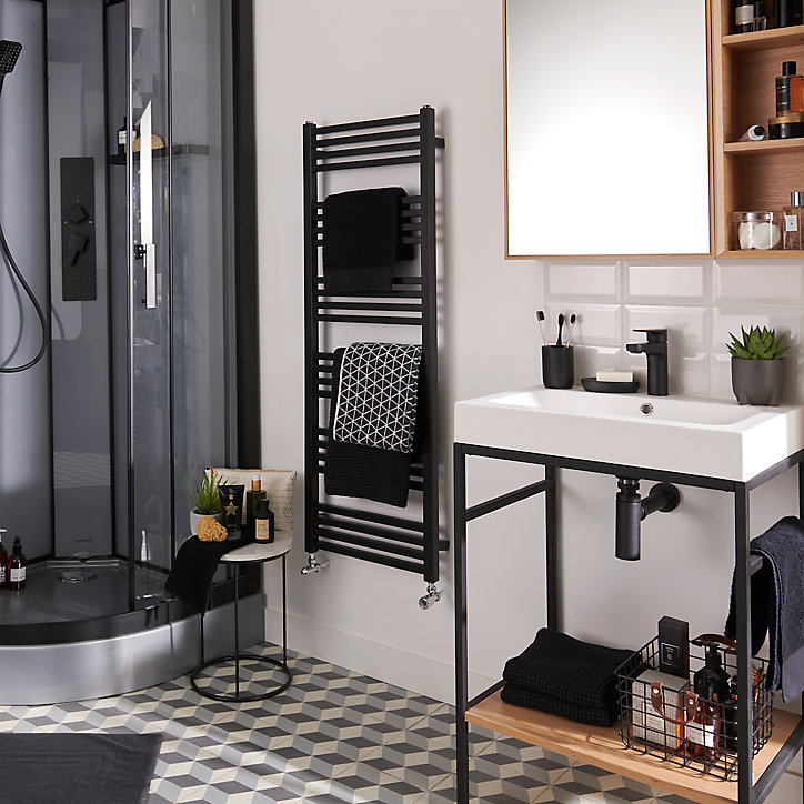 Sèche-serviettes eau chaude GoodHome Duala noir 24 barres - 518 W