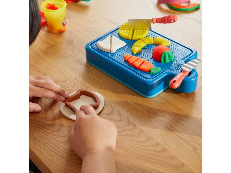 Play-Doh Knetspielzeug Kleiner Chefkoch Starter-Set Set mit 14 Küchen-Accessoires
