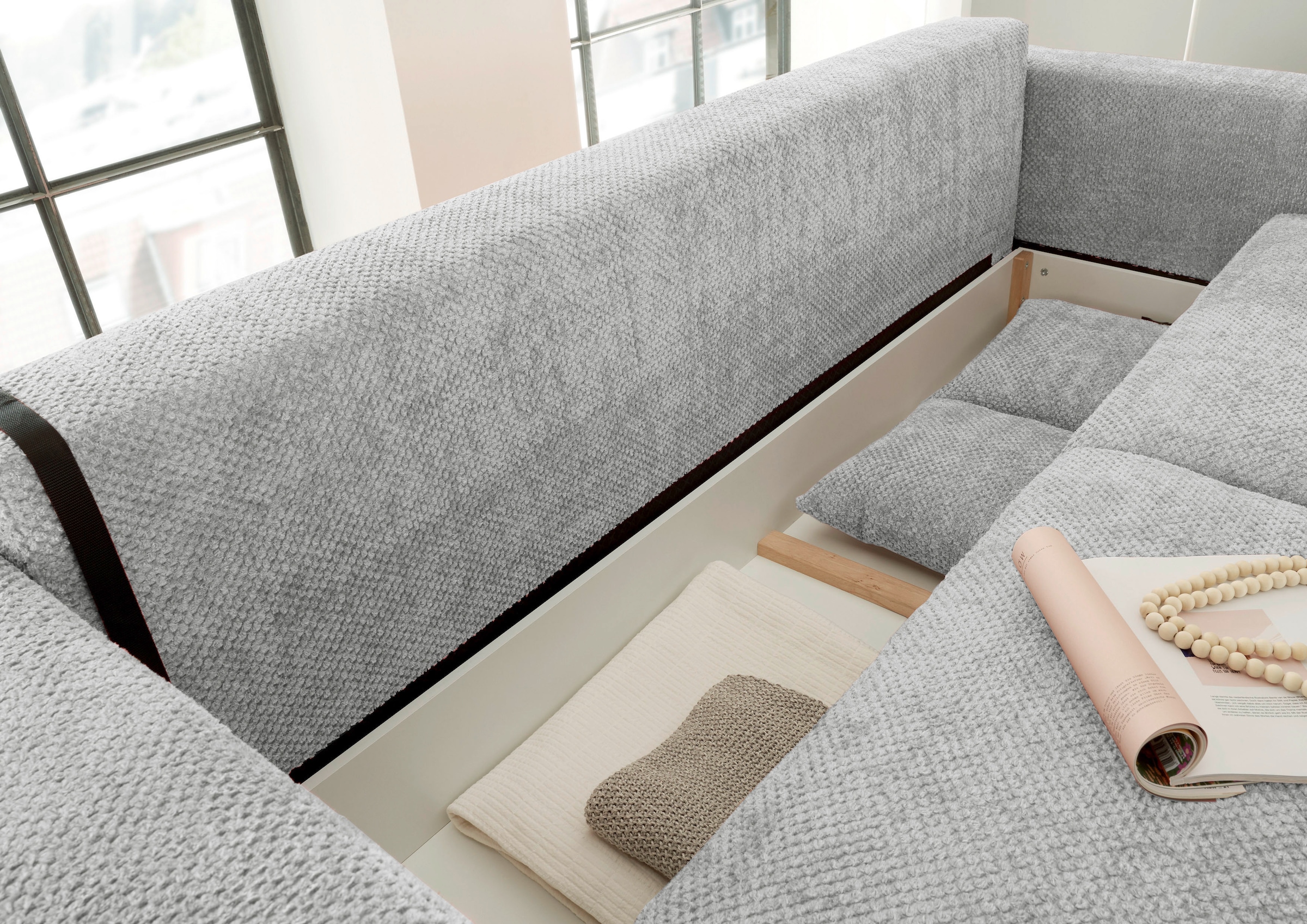 ED EXCITING DESIGN Schlafsofa »Bullet« mit Bettkasten & 2 Zierkissen