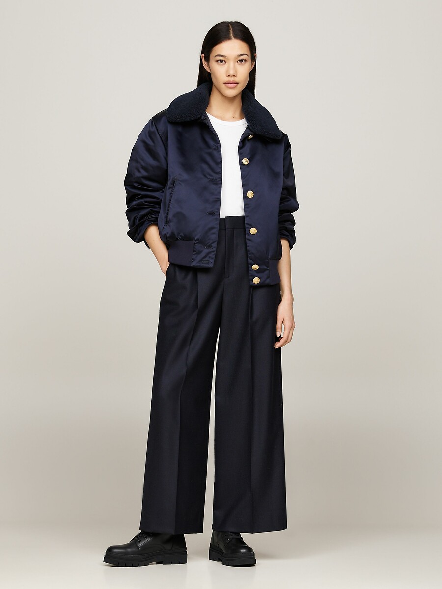 TOMMY HILFIGER<br>Botas de couro com cadarços