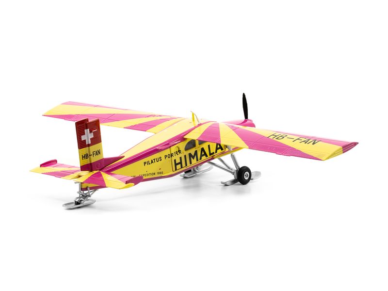 ACE Pilatus PC-6 Porter HB-FAN Yeti 1:72 Realistisches Modellflugzeug