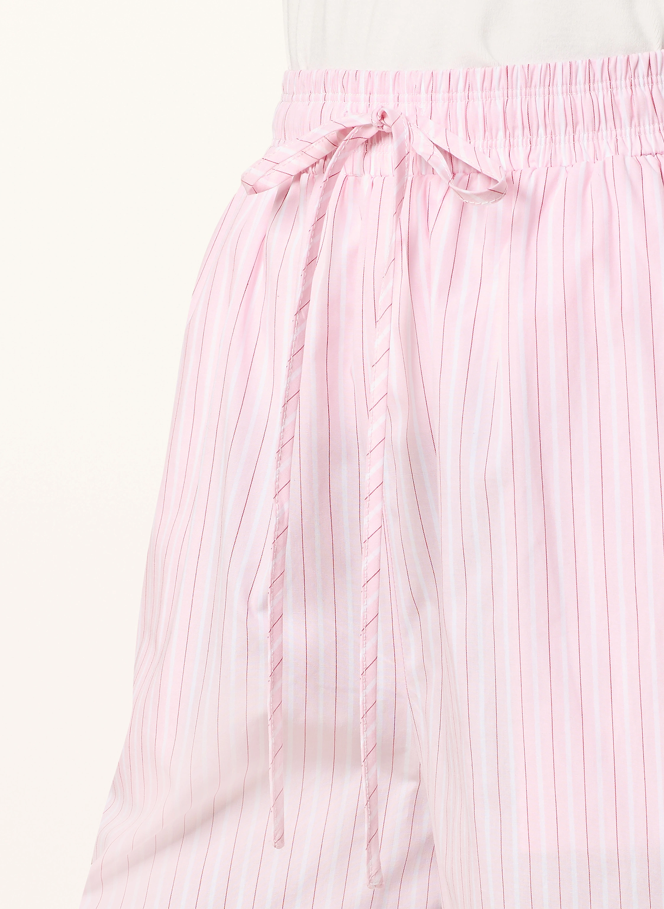 MRS & HUGS Shorts