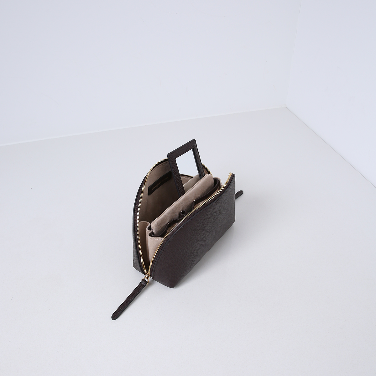 COSMETIC CASE | DARK CHOCOLAT
