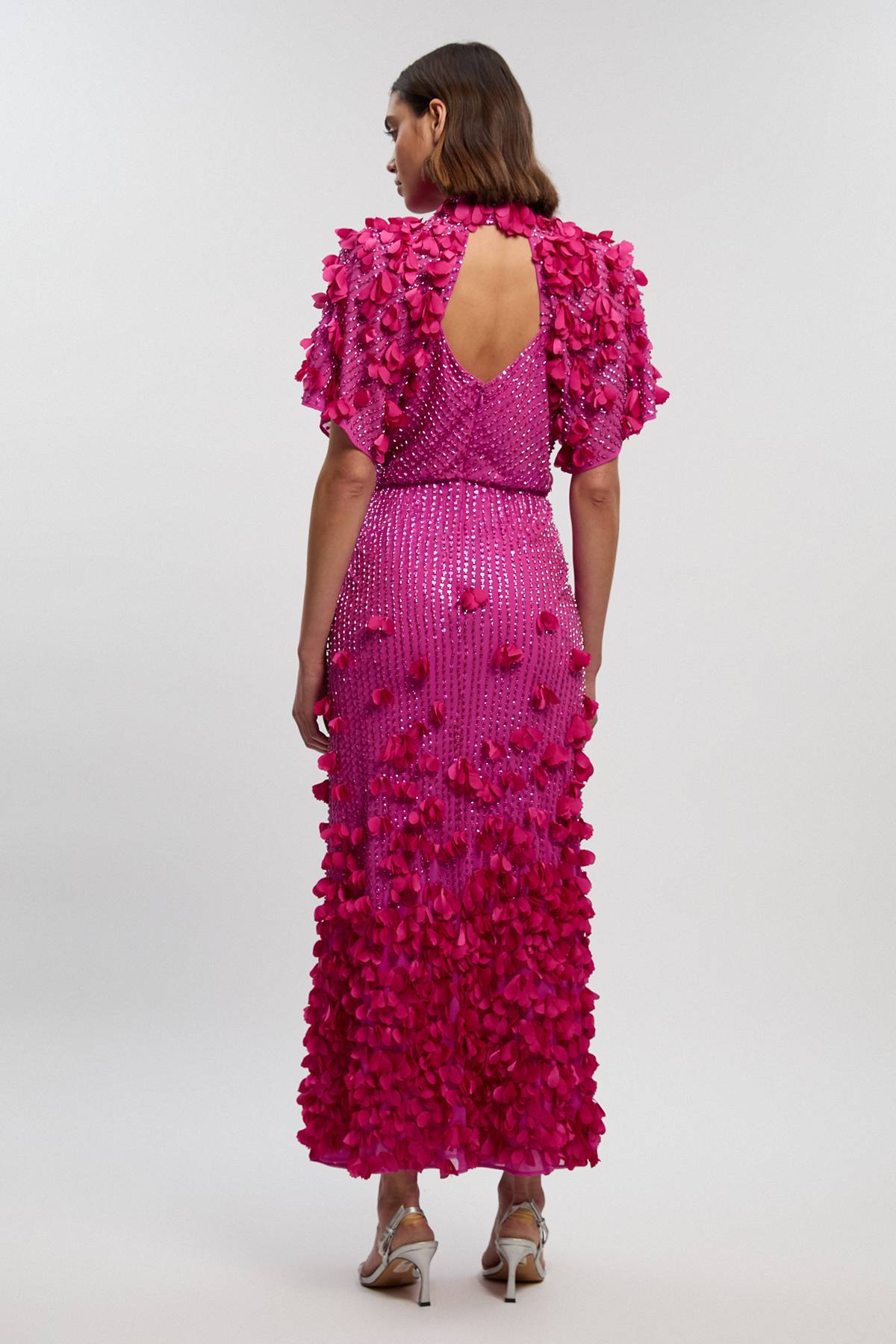 KarenMillen Robe maxi tissée à appliqué de cristal et manches d’ange