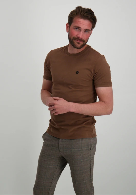 No Excess T-shirt 24360475