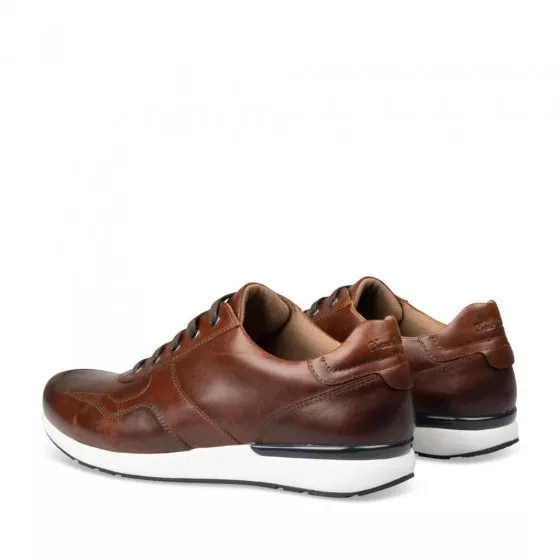 Baskets COGNAC PIERRE CARDIN