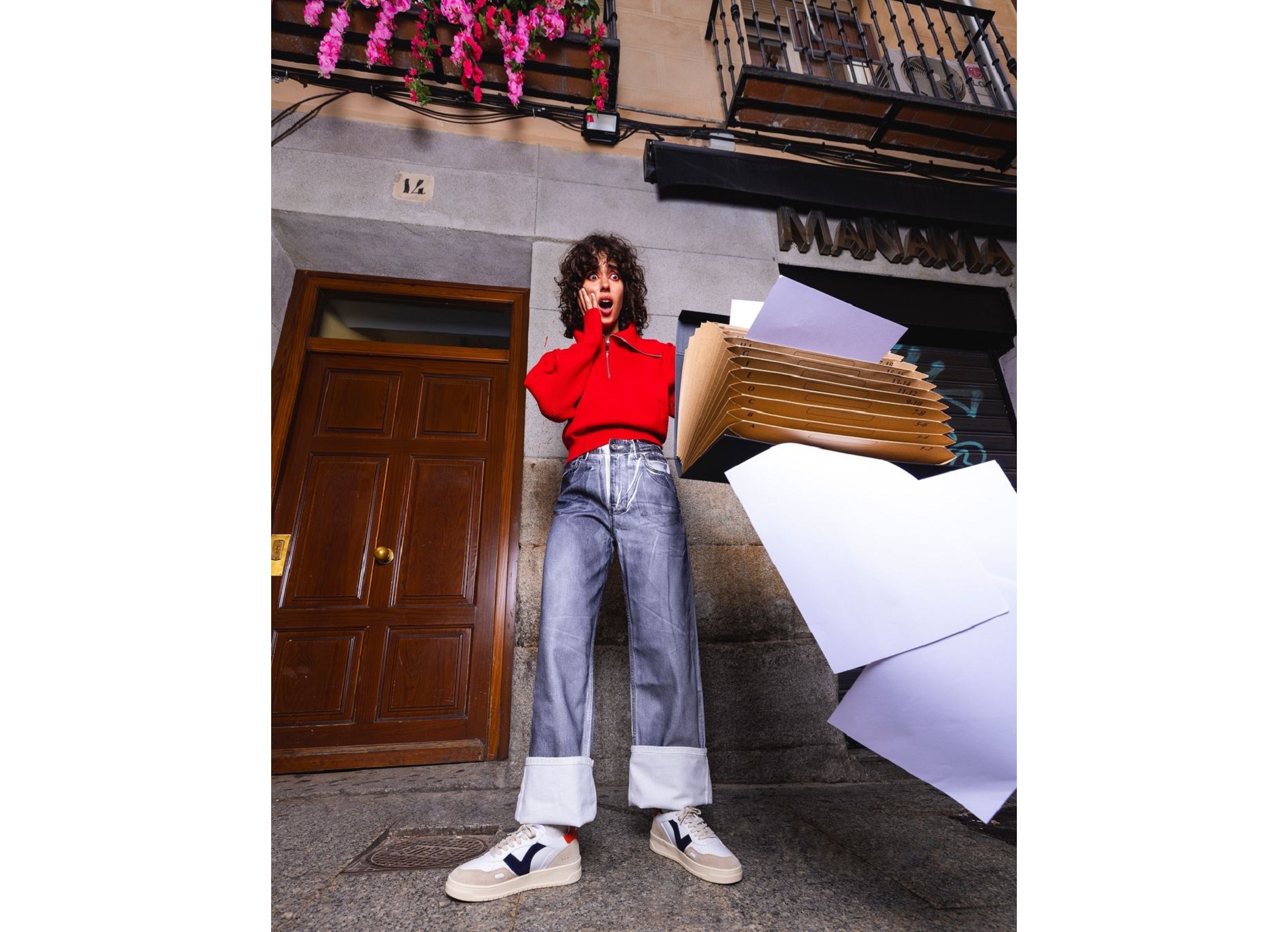1257101 blanc orange