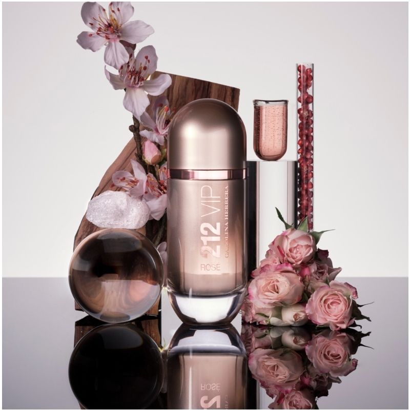 Carolina Herrera 212 VIP Rosé EDP 30 ml