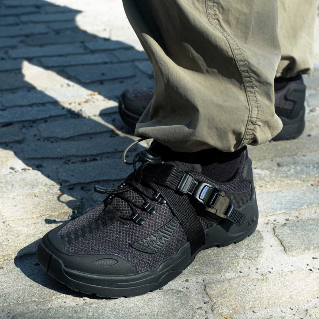 Unisex Wraptor Shoe