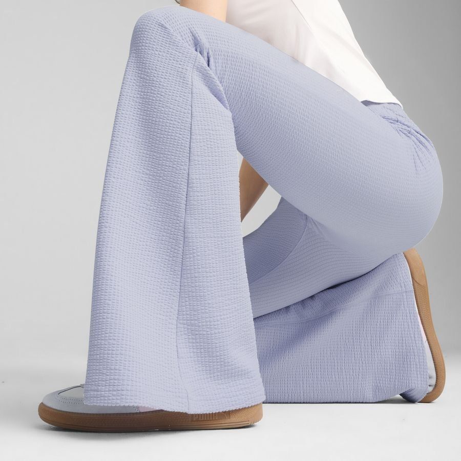Puma DARE TO Strukturierte ausgestellte Leggings