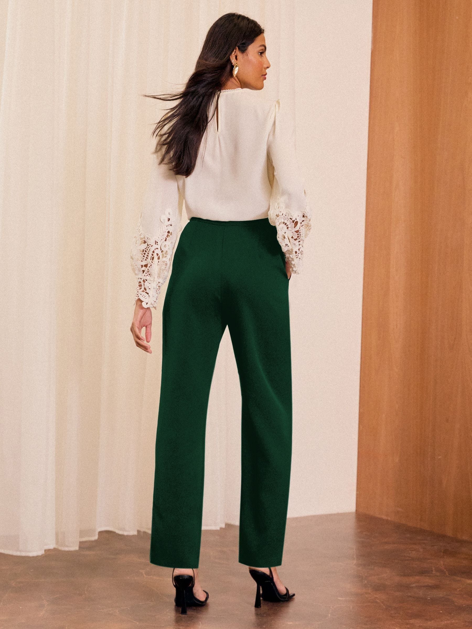 Donkergroen - Love & Roses Straight Leg Trousers