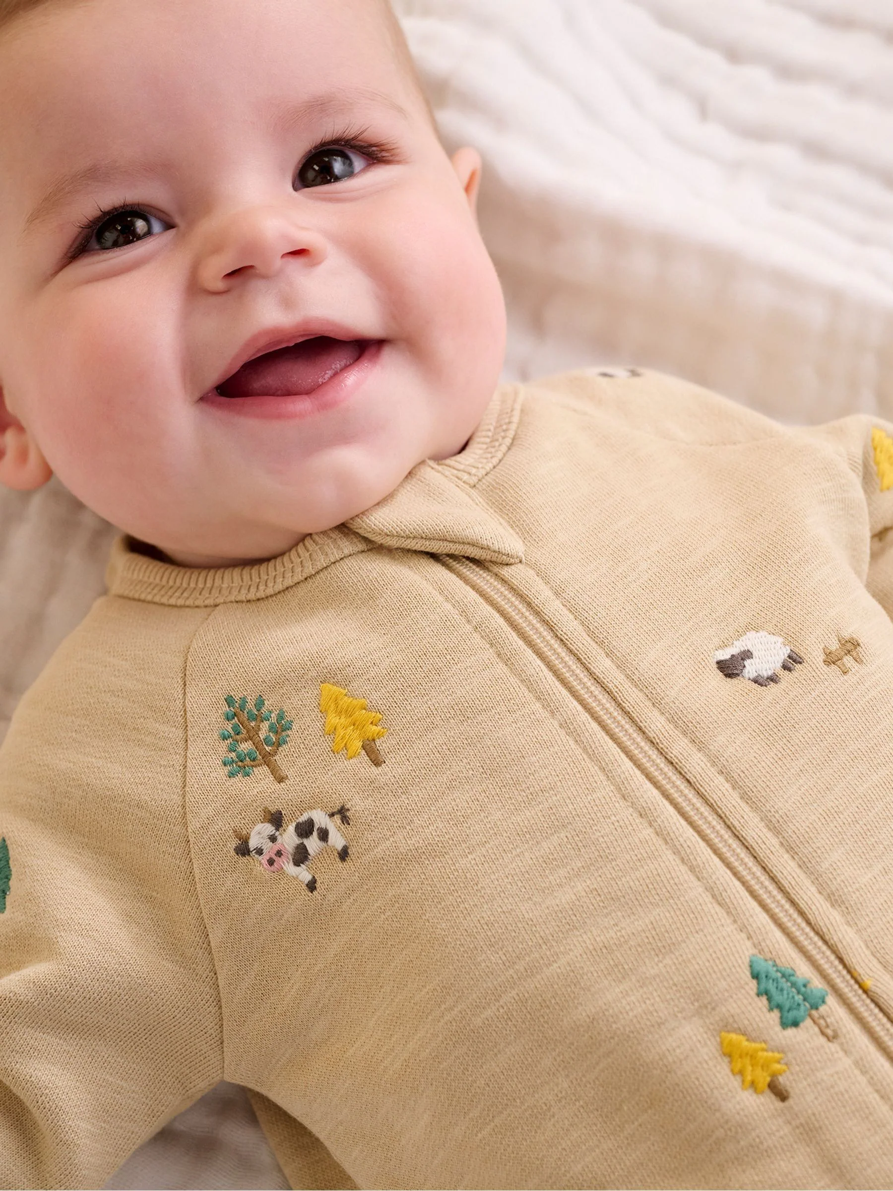Natuurlijk - Purebaby Embroidered Fleece Sleepsuit