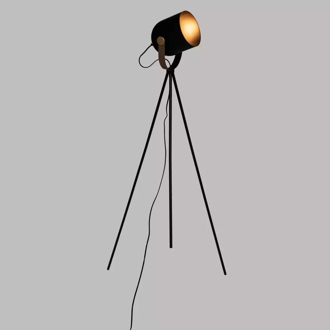Lampadaire à trépied (H136 cm) Bil Noir