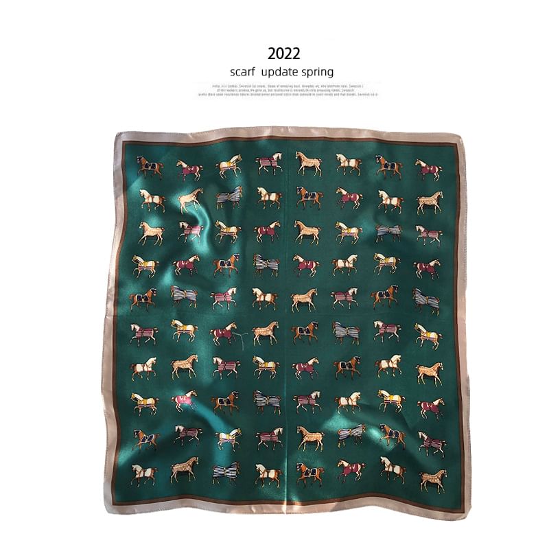 Frior - Vierkante sjaal met paardenprint