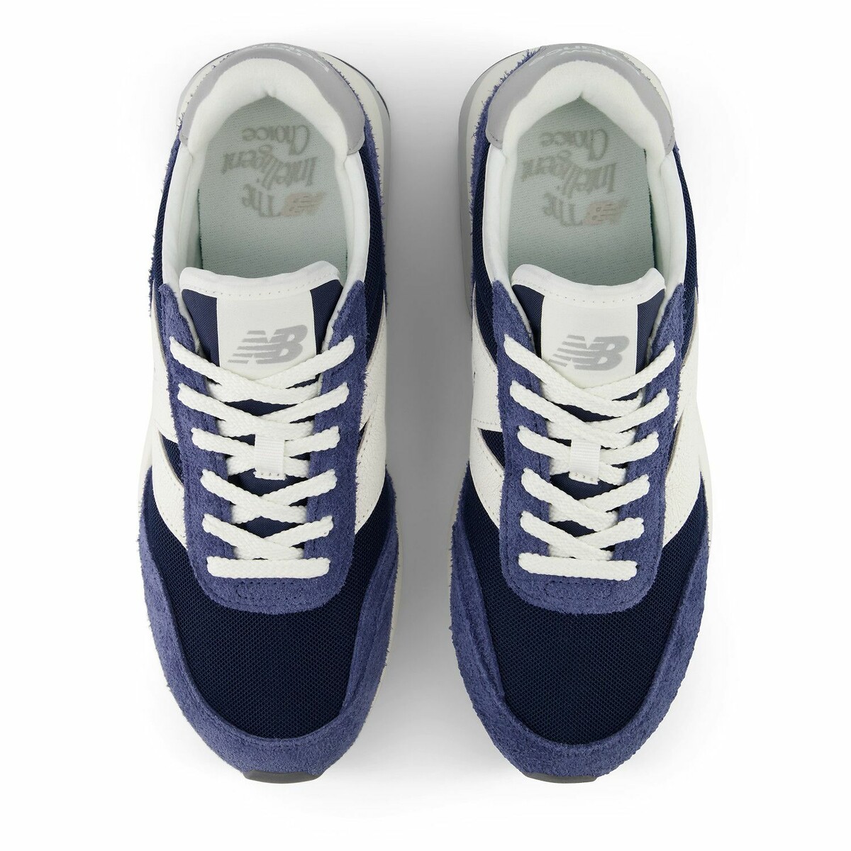 Tênis NEW BALANCE U370