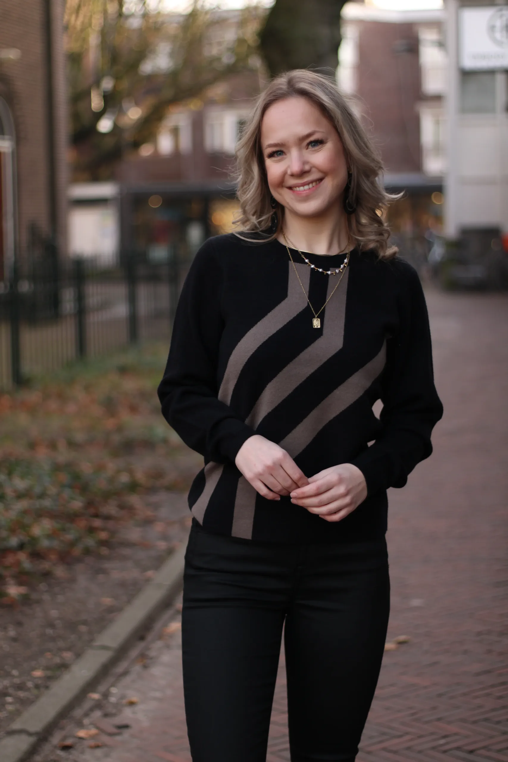 Culture - Aicha Jaquard Pullover - Black