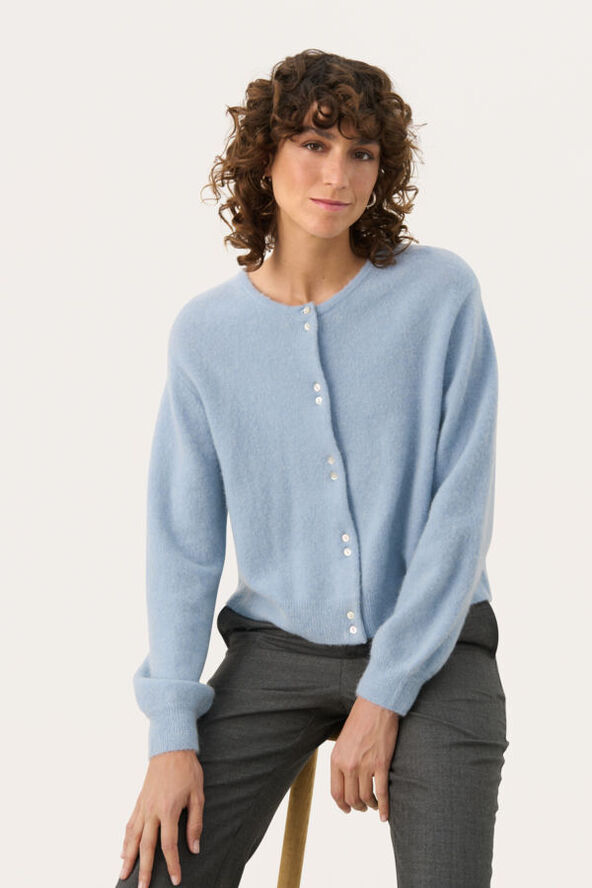 Part Two NinellPW CA Soft chambray