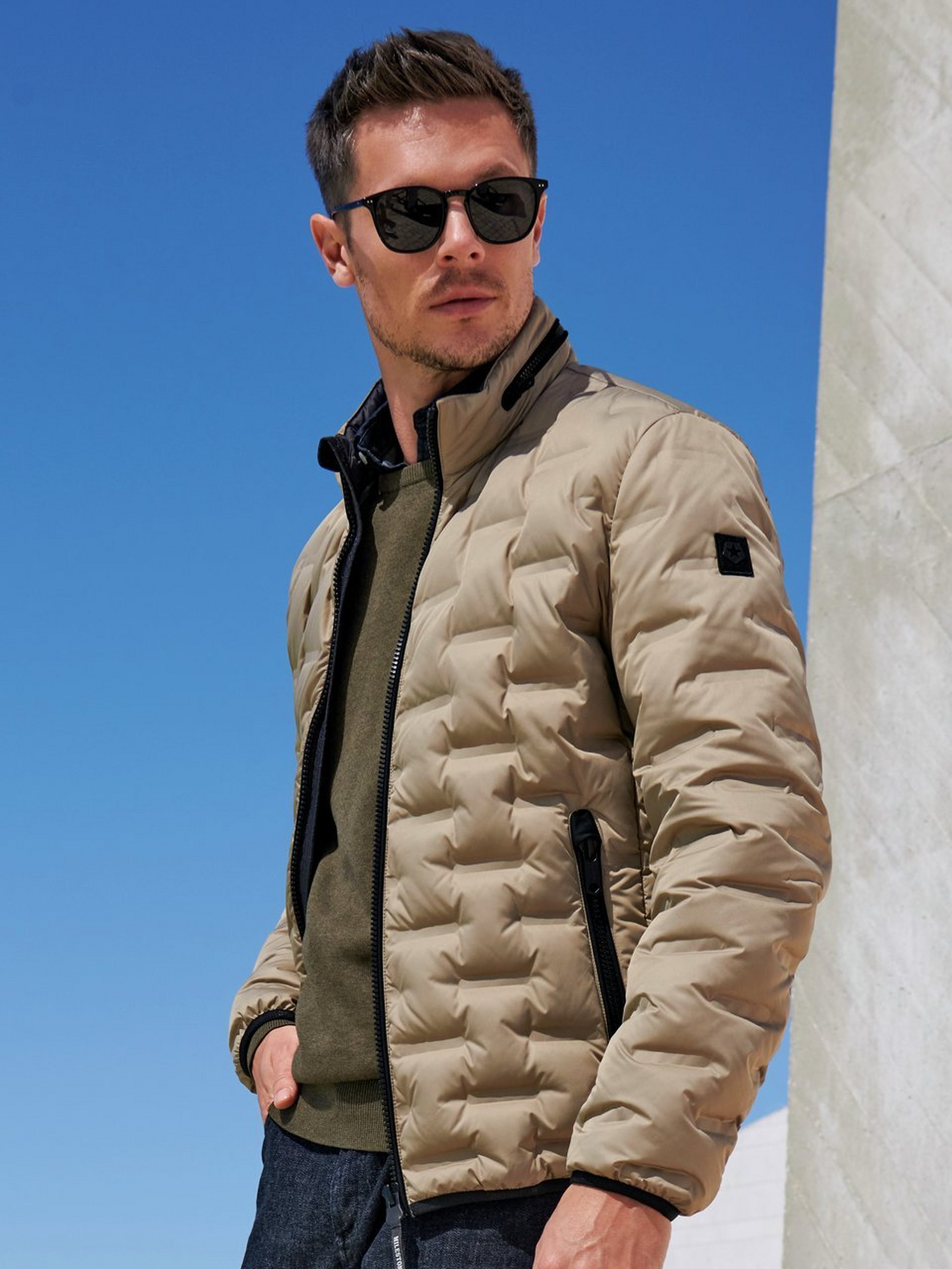 Daunenjacke