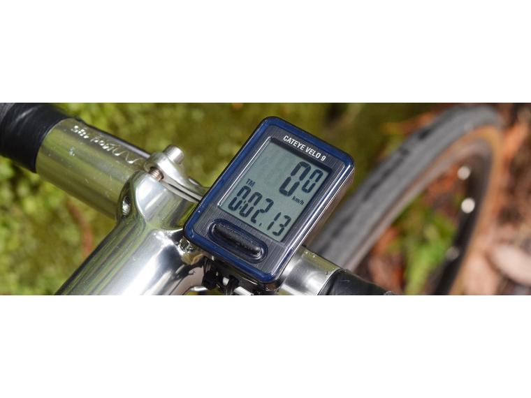 CatEye Velo 9