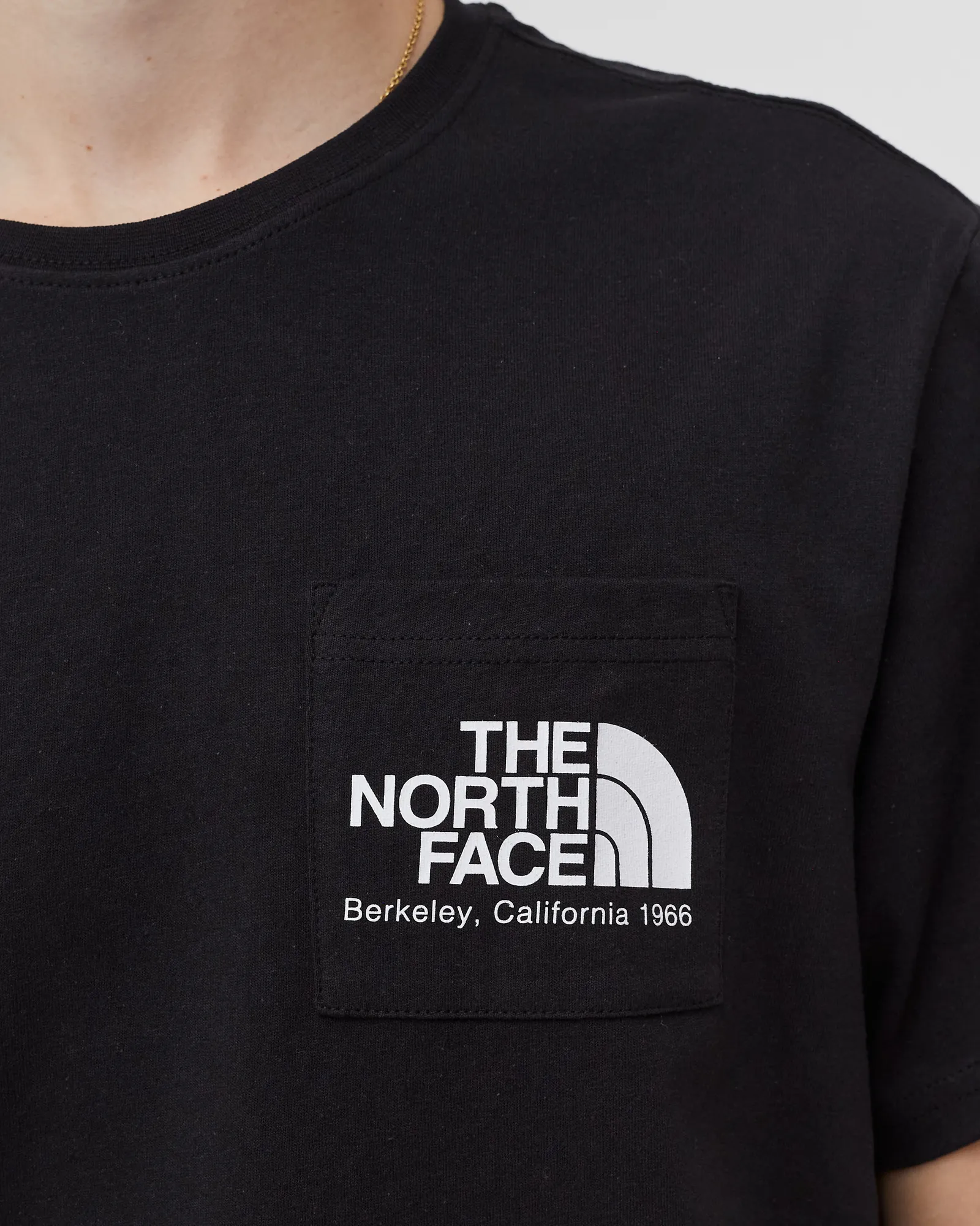 The North Face BERKELEY CALIFORNIA POCKET T