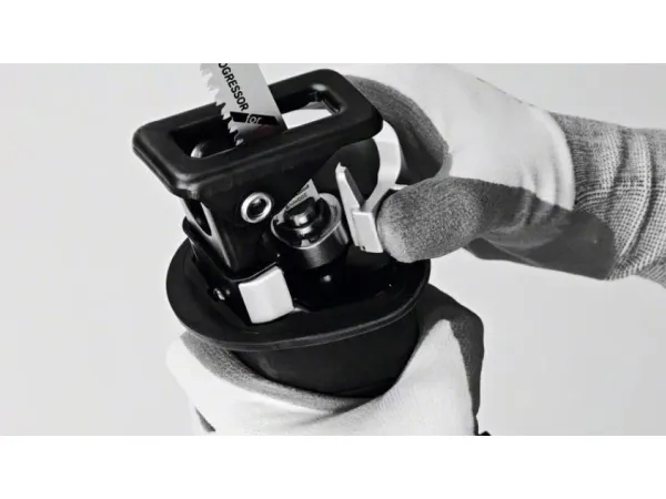 Bosch BAJONETSAV GSA 18V-32 SOLO CASE S1130CF - SOLO