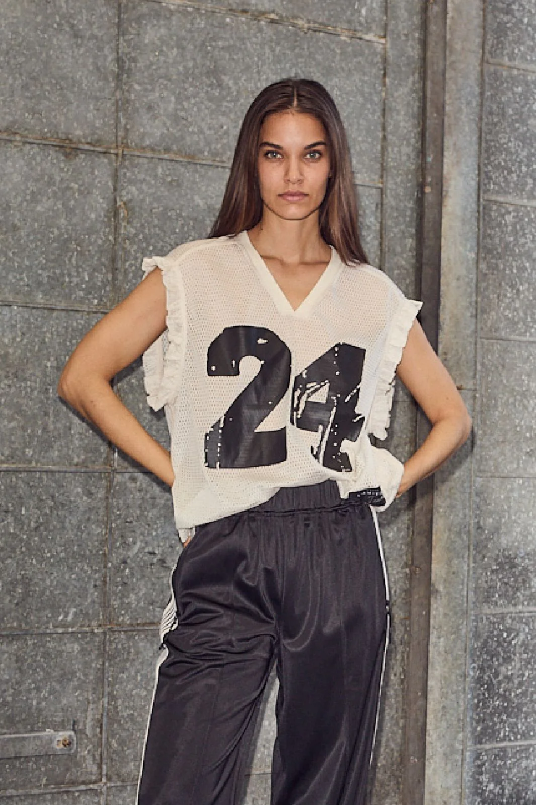Haute L'Amitié Drift Frill V-24 Top HL10306