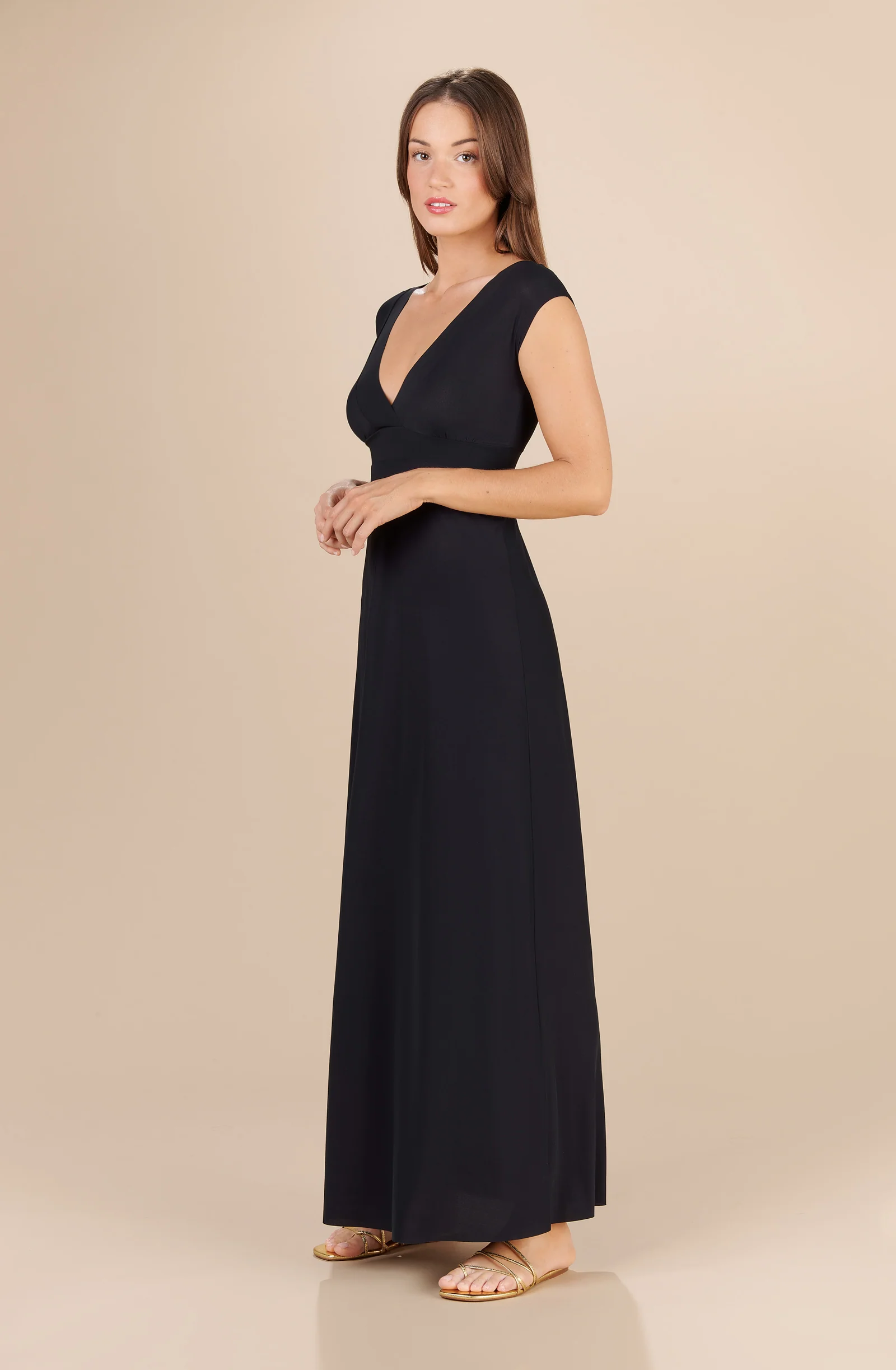 zaelie Robe longue décolleté en voile léger noire Noir