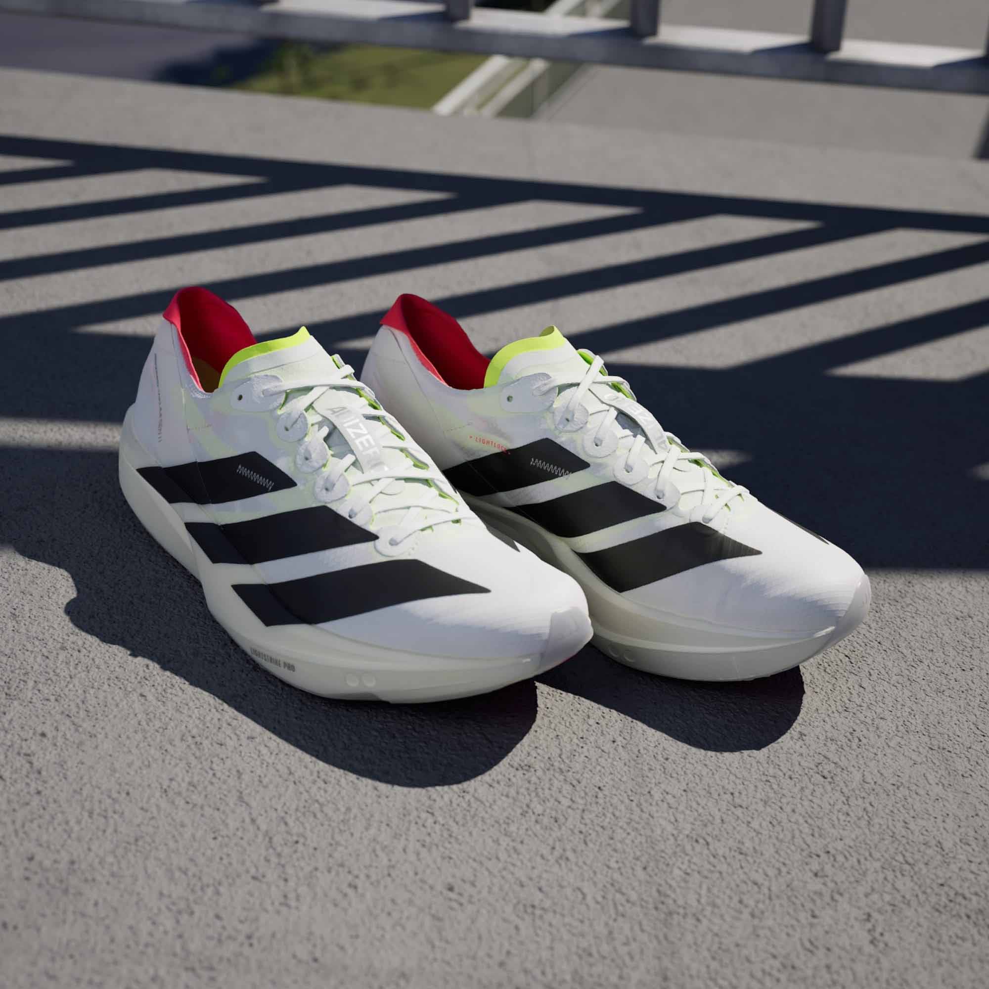 Adizero Takumi Sen 11 Herre Cloud White/Core Black/Lucid Red