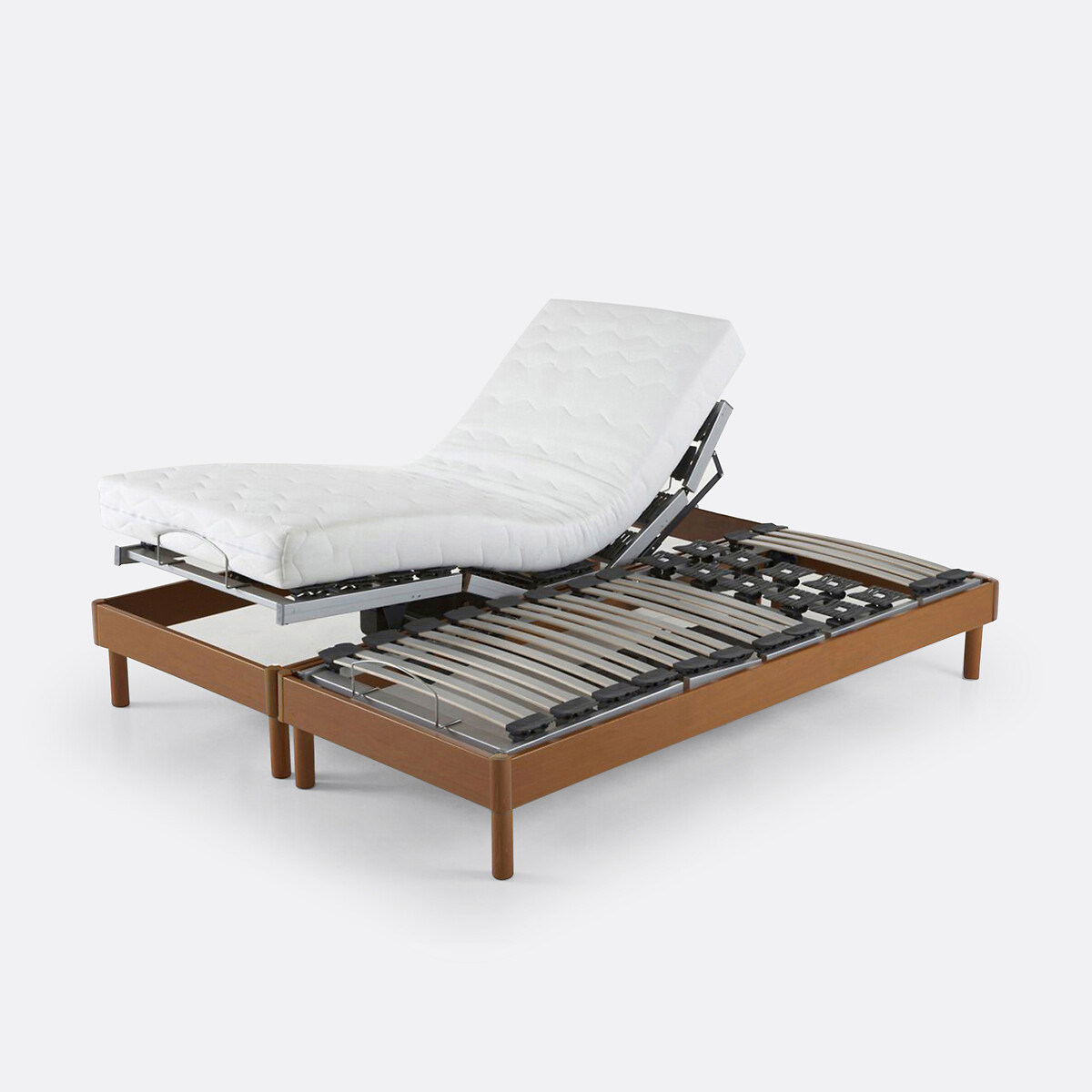 LA REDOUTE INTERIEURS<br>Cama elétrica com estrado de ripas de madeira e pés