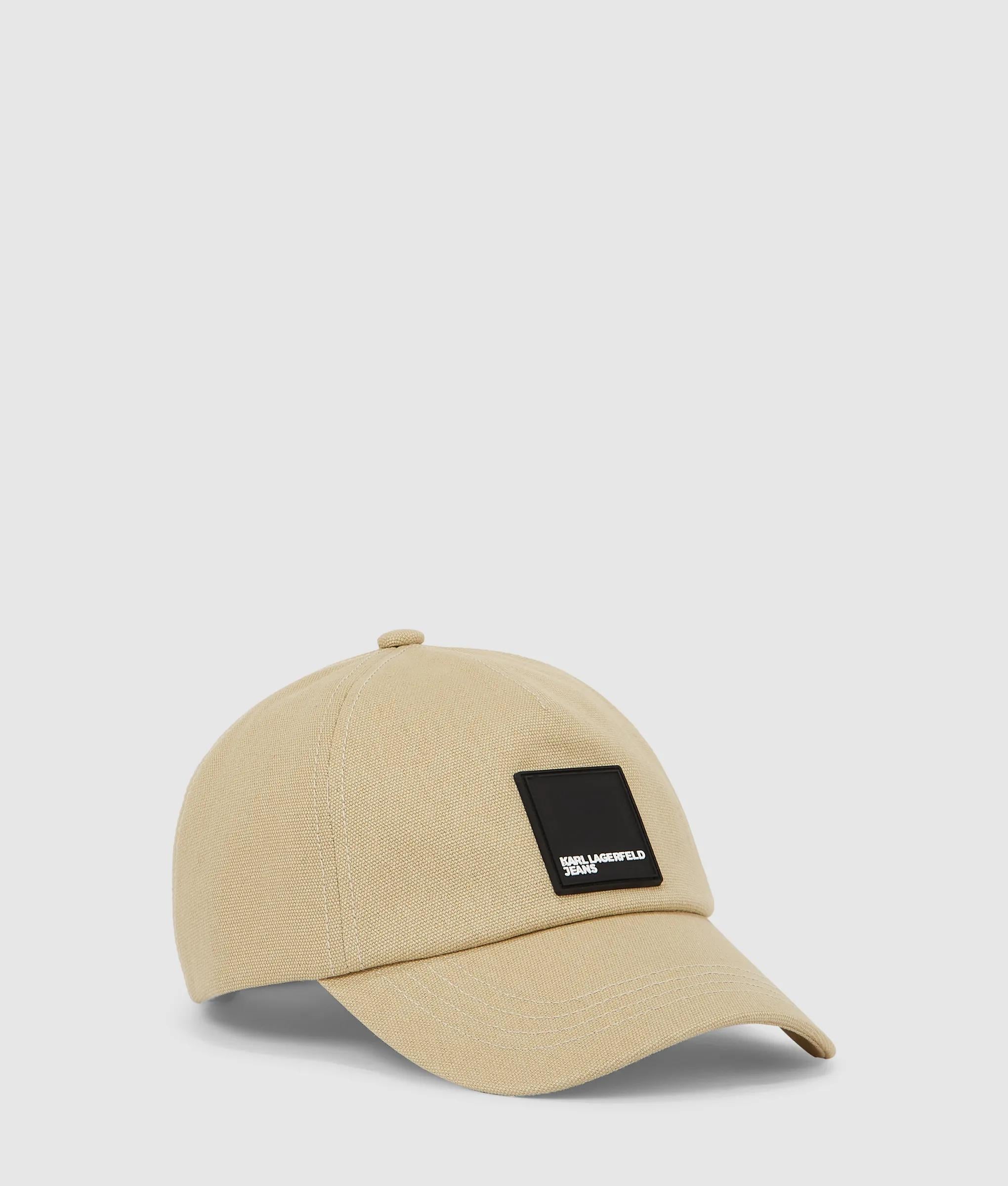 pet met logopatch