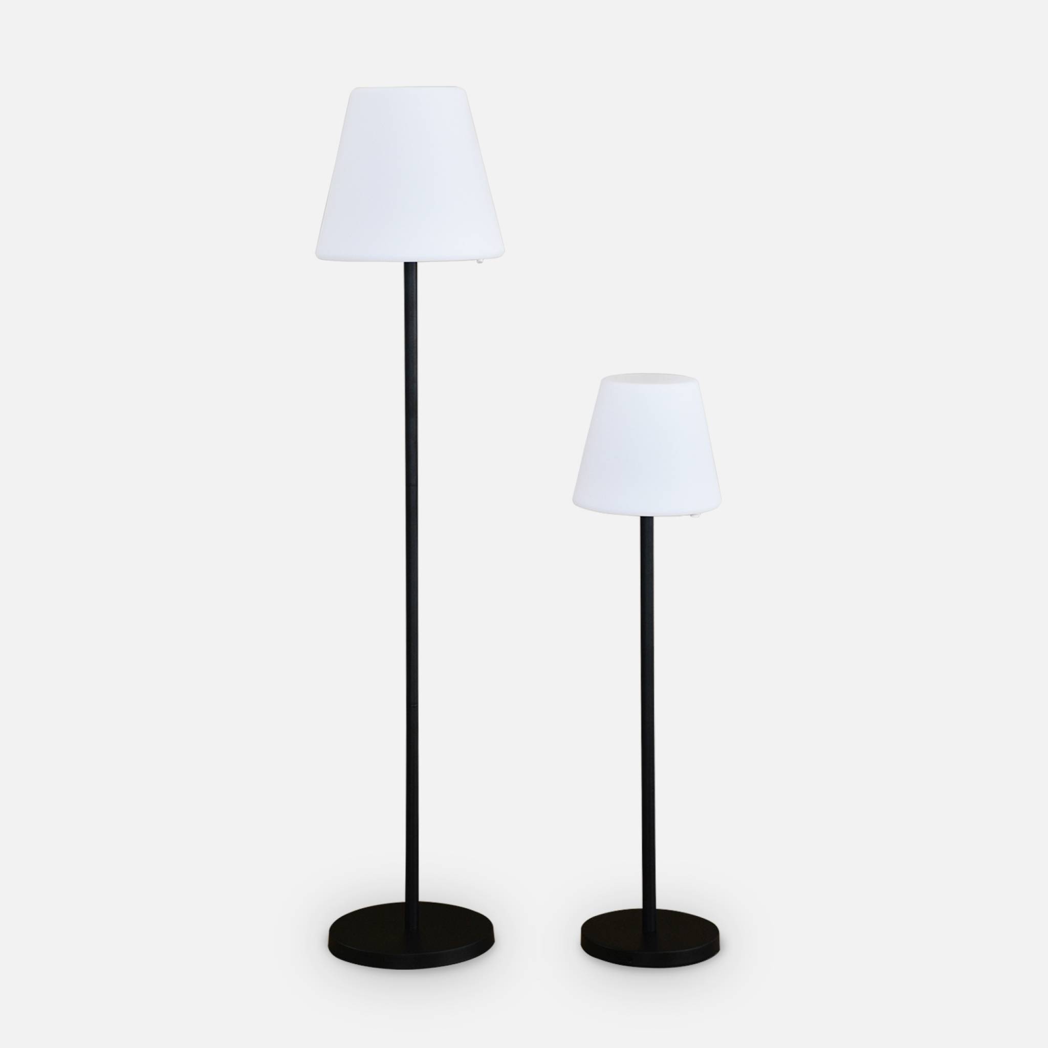 Lampadaire extérieur 100 cm lampada l led hybride . Lampe multicolore sur pied. Luminaire design à batterie. Solaire. Télécommandé
