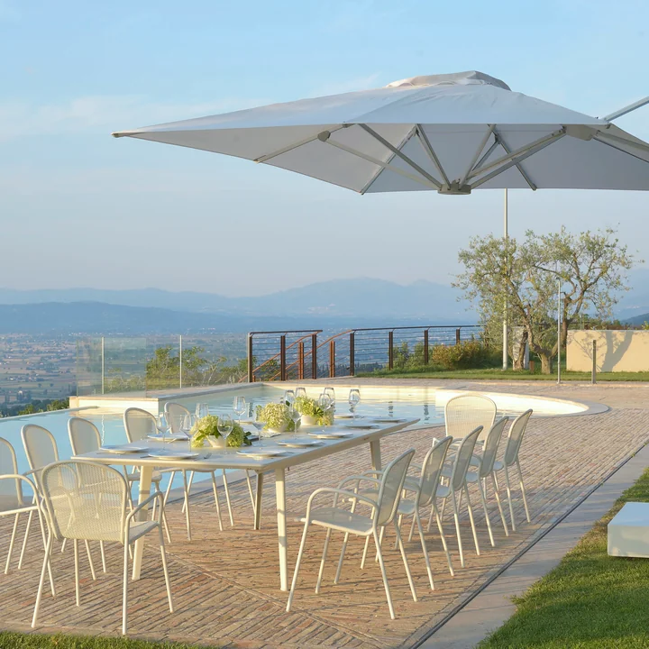 Emu - Plus4 Outdoor Tisch 120 x 80 cm, antikeisen
