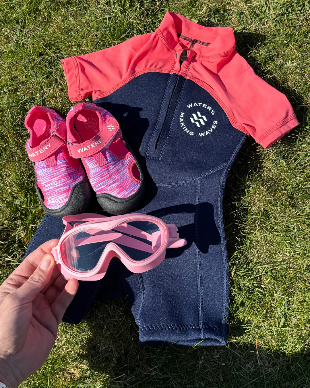 Watery Pink Pool Power Bundle