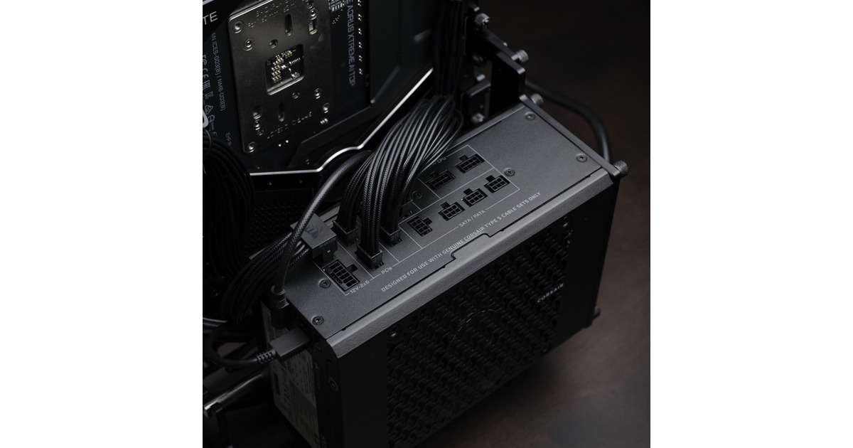 CorsairHX1500i SHIFT modulaire 1500 watt voeding   (Zwart, 2x 12V-2x6, 4x PCIe)