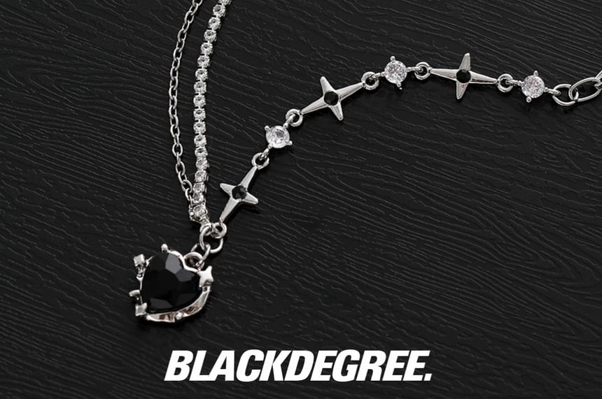 Black Degree - Hartvormige Strass Hanger Legering Ketting