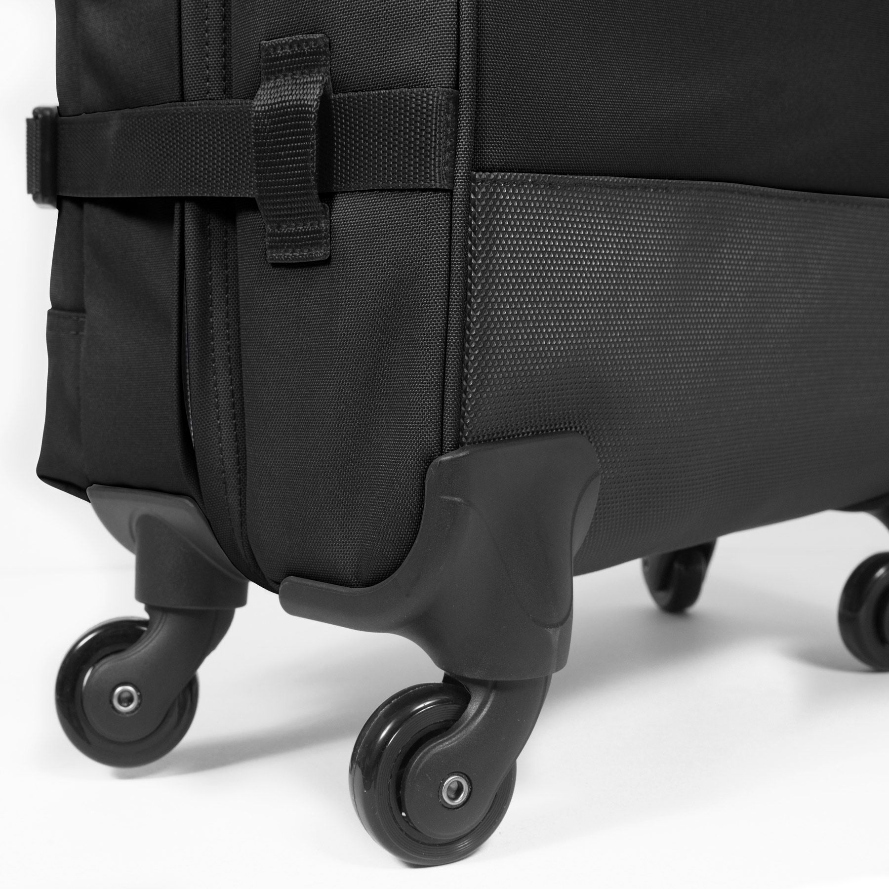 Trans4 L Black