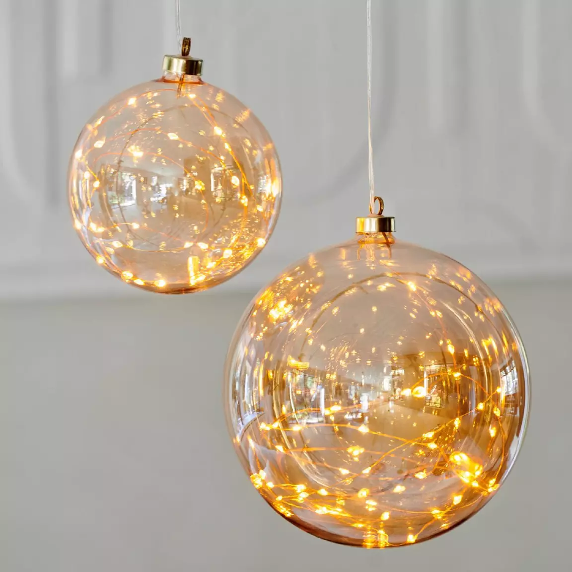 Suspension lumineuse à piles (D14 cm) Boule Blanc chaud