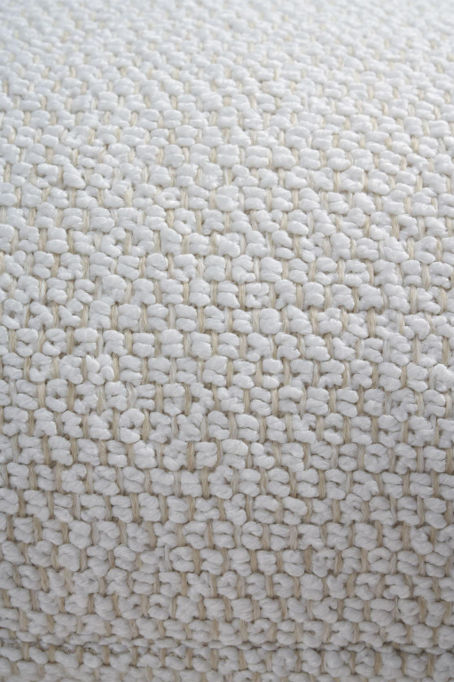 Ethnicraft Boucle Light outdoor kussen 60x40 white