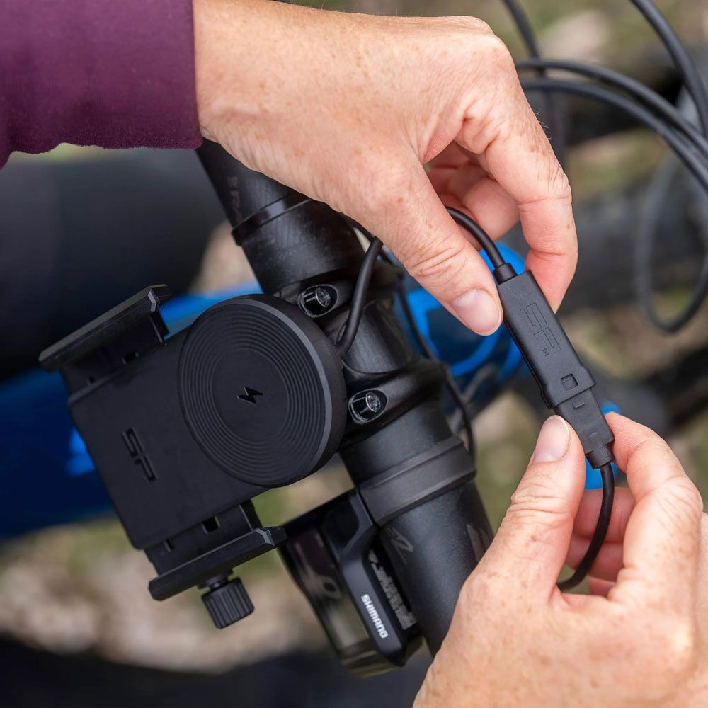 SP Connect Universal Charging Phone Clamp kaufen | Bike-Discount