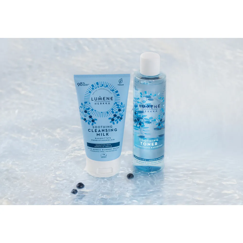 Lumene Soothing Cleansing Milk - 150 ml.
