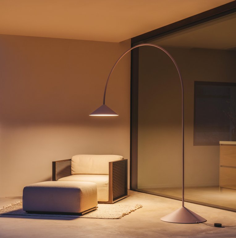 Vibia Out 4270 booglamp LED buiten Beige D1