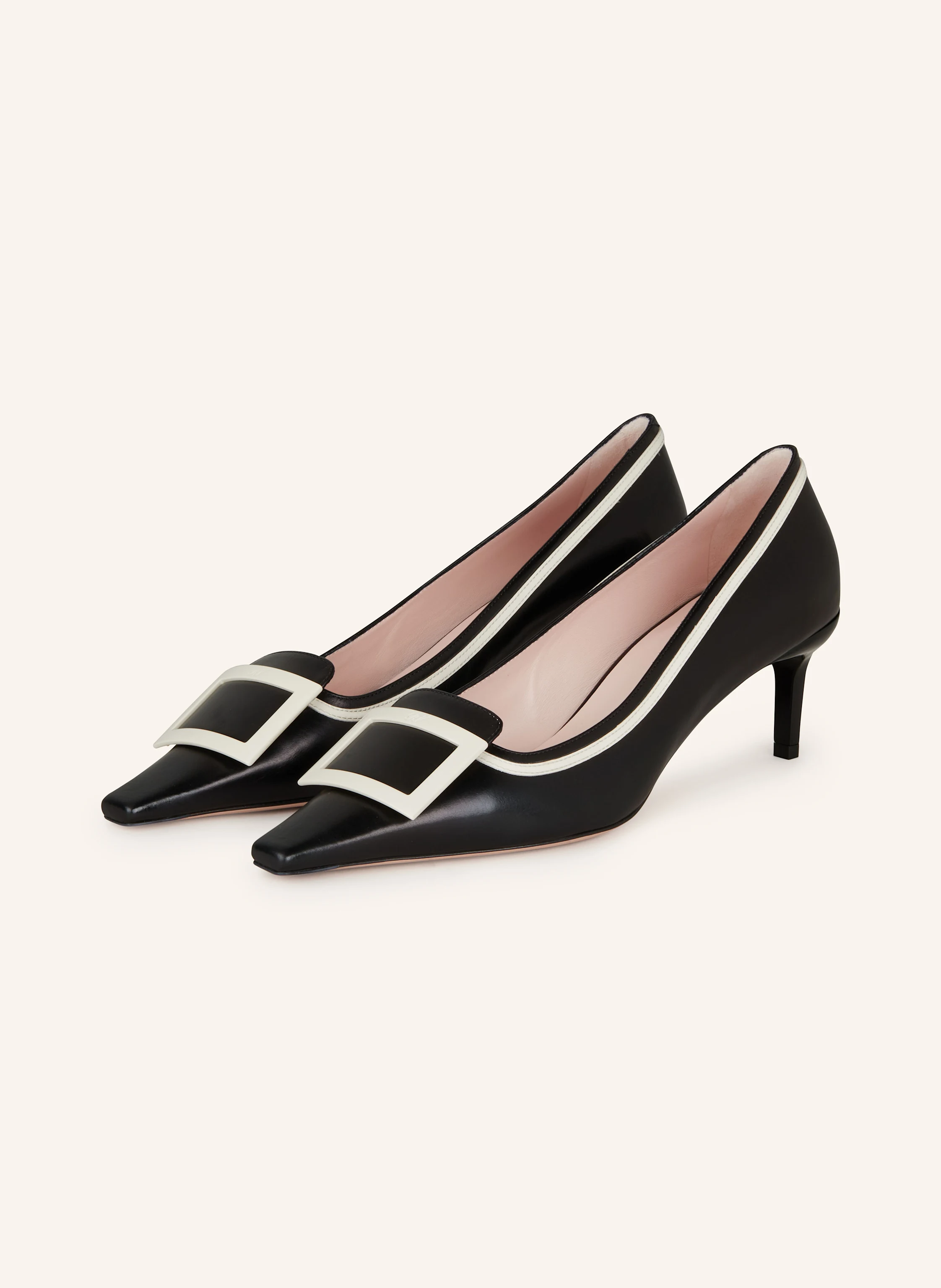 Roger Vivier Pumps